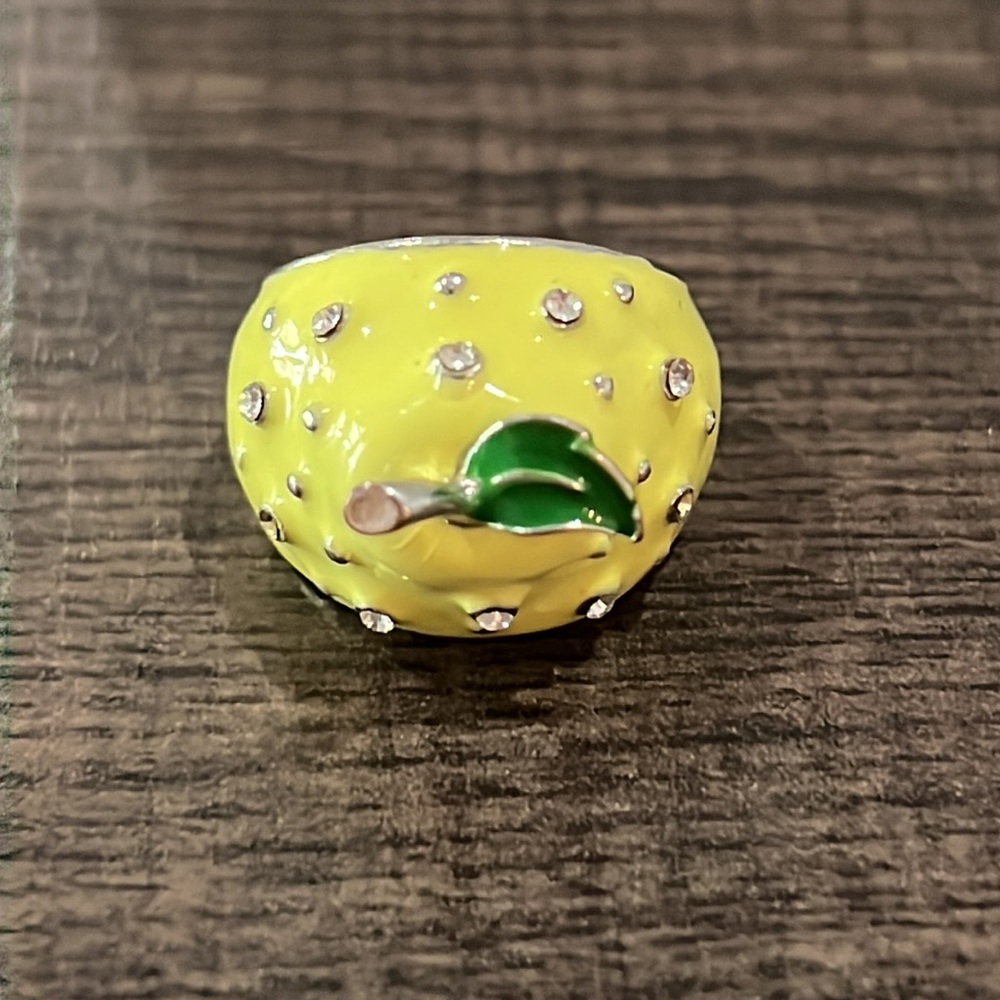 Fun Cocktail Ring! - image 2